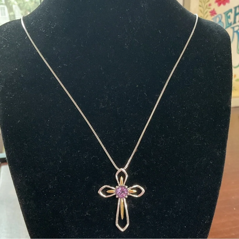 925 Sterling Silver this gorgeous